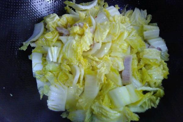 娃娃菜炒咸肉的做法图解5