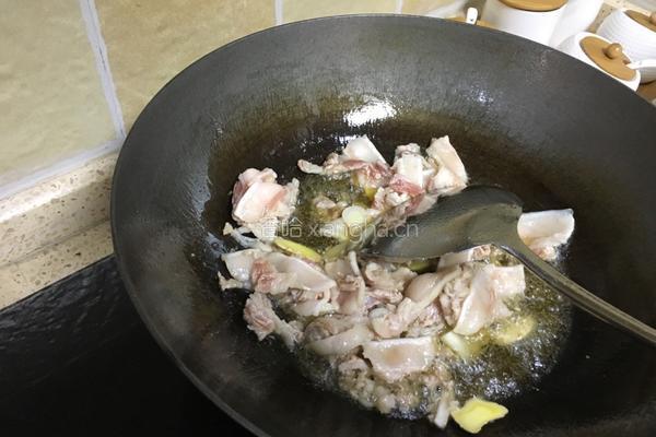 青椒盐煎肉的做法图解3