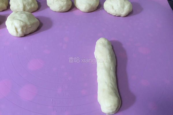 培根芝士肉松面包条的做法图解5