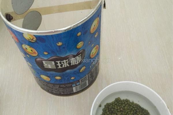 泡发绿豆芽的做法图解2