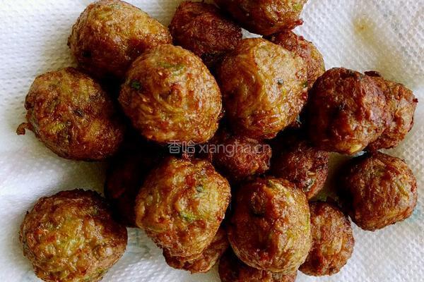 炸萝卜肉丸子的做法图解9