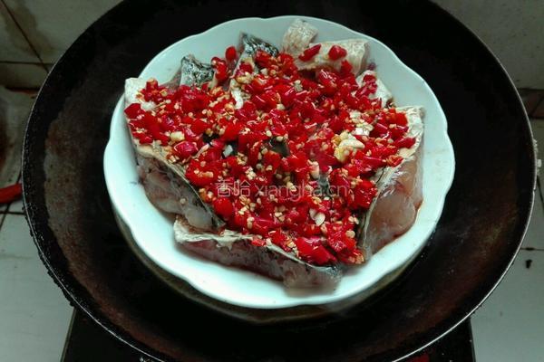 剁椒蒸鱼块的做法图解6