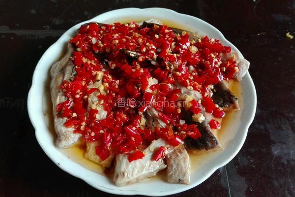 剁椒蒸鱼块的做法图解9