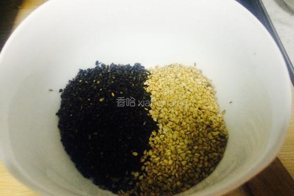 自制油茶面的做法图解1