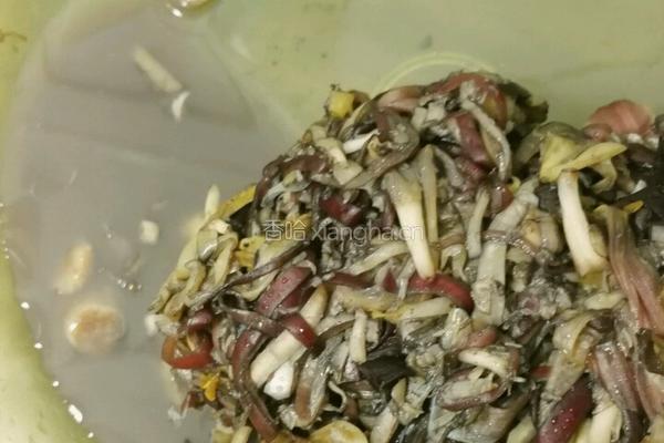 芭蕉花炒肉的做法图解4