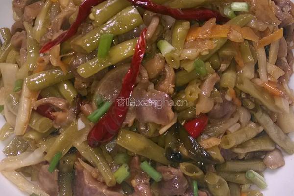 酸豆角炒鸡杂的做法图解8