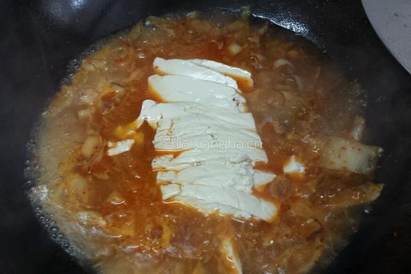 辣白菜豆腐汤的做法图解9