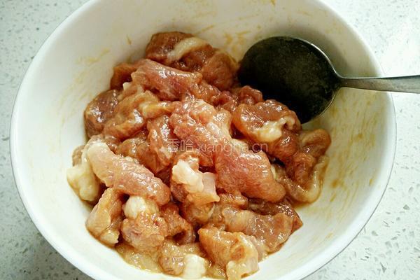 肉炒平菇的做法图解5