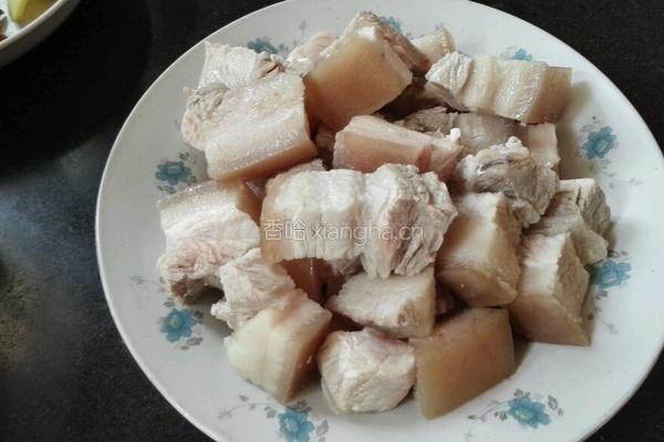 红烧肉鸡蛋的做法图解2
