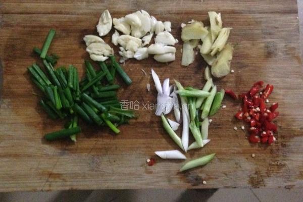 炒龙虾的做法图解4
