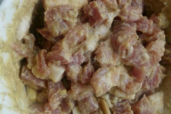 孜然肉丁的做法图解4