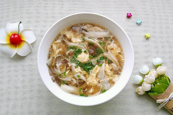 蘑菇鸡蛋汤