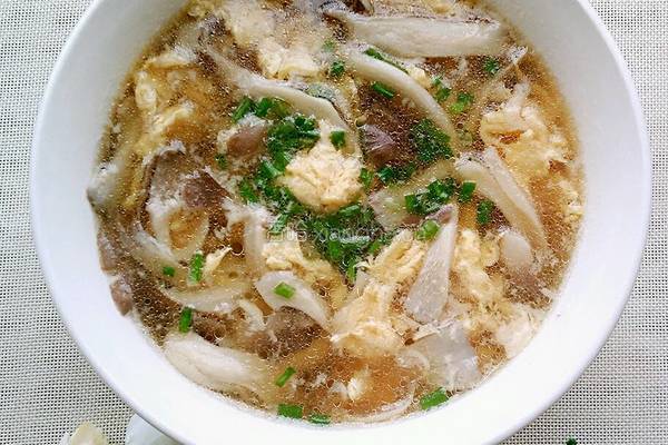 蘑菇鸡蛋汤的做法图解6