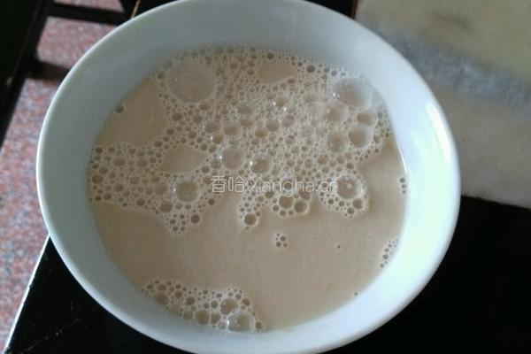 肉包子的做法图解2