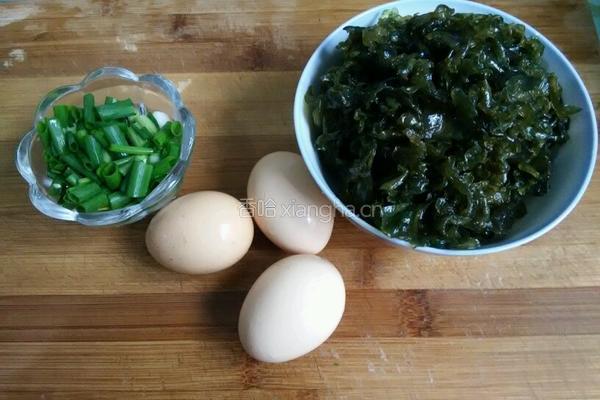 地皮菜炒土鸡蛋的做法图解2