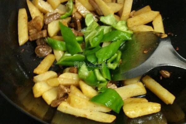 土豆豆角焖面的做法图解4