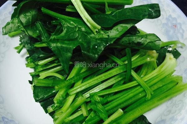菠菜炖豆腐的做法图解3