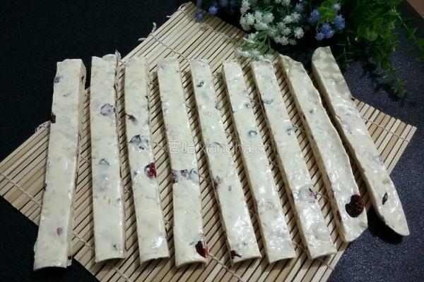 自制花生牛轧糖的做法图解11