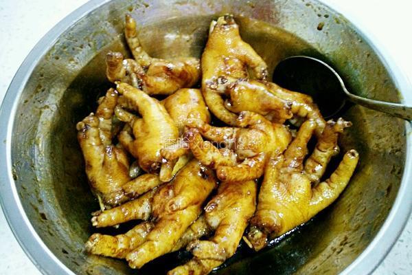 蚝豉蒸凤爪的做法图解4