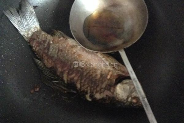 豆腐鱼汤的做法图解4
