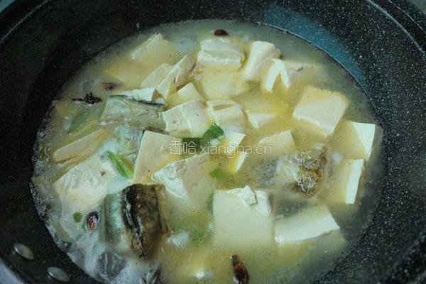 鳕鱼炖豆腐的做法图解4