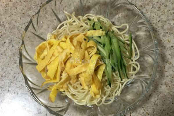 凉拌蛋丝凉面的做法图解4