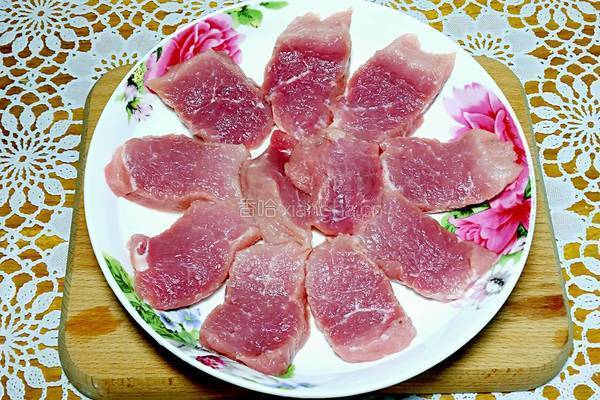 三文鱼头豆腐汤的做法图解3