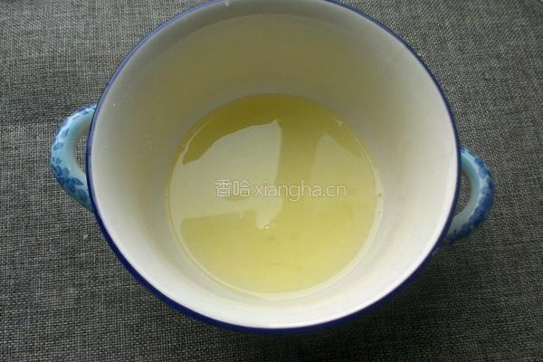 软炸里脊肉的做法图解2