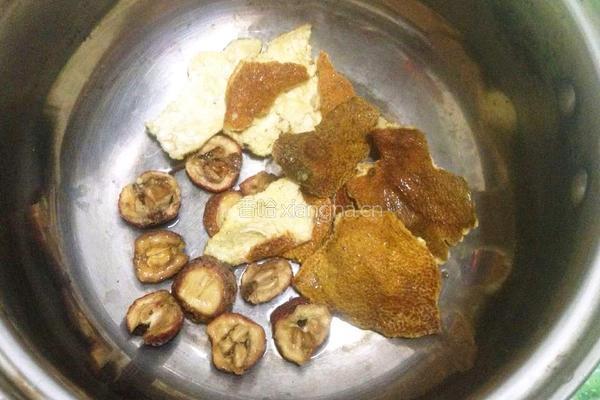 山楂陈皮茶的做法图解2