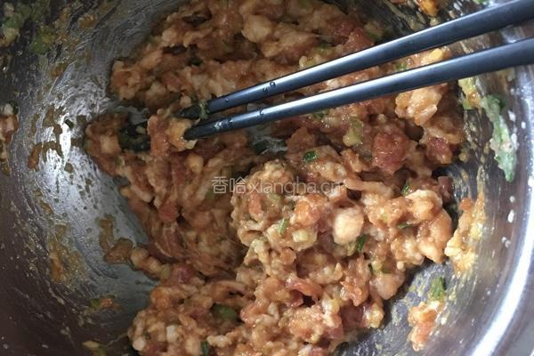 白菜猪肉馅饺子的做法图解5