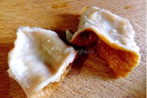 红烧青椒肥肠的做法图解3