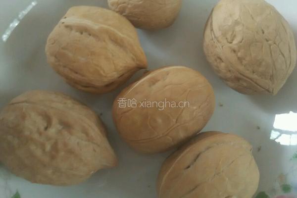 核桃鸡丁的做法图解6