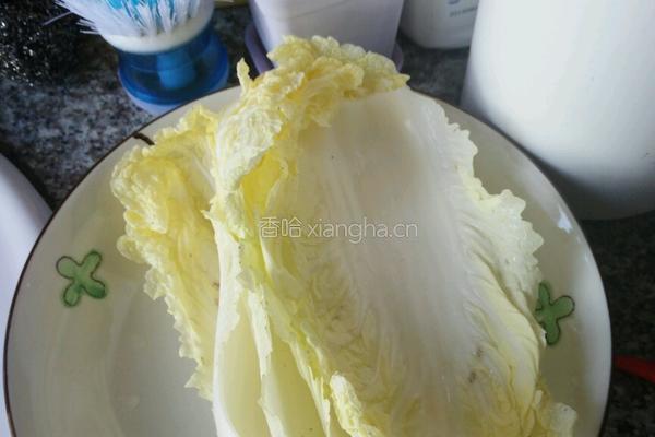 白菜土豆炖排骨的做法图解2