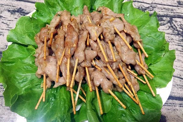 孜然牙签肉的做法图解11