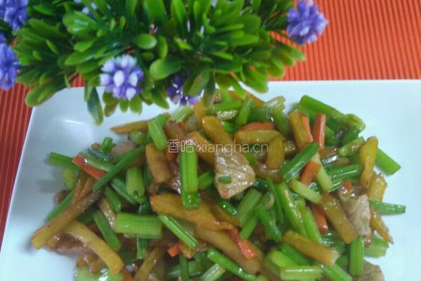 土豆条烧芹菜的做法图解8