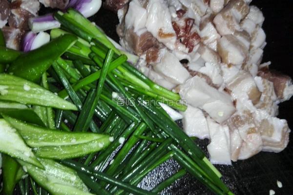 辣椒炒回锅肉的做法图解3