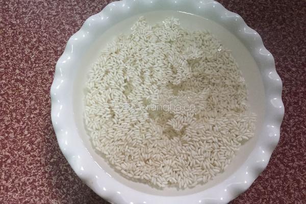 芒果椰汁糯米饭的做法图解2