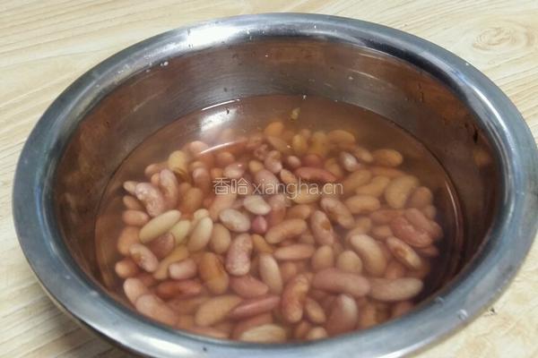 红豆肉粽的做法图解2