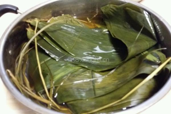 红豆肉粽的做法图解3