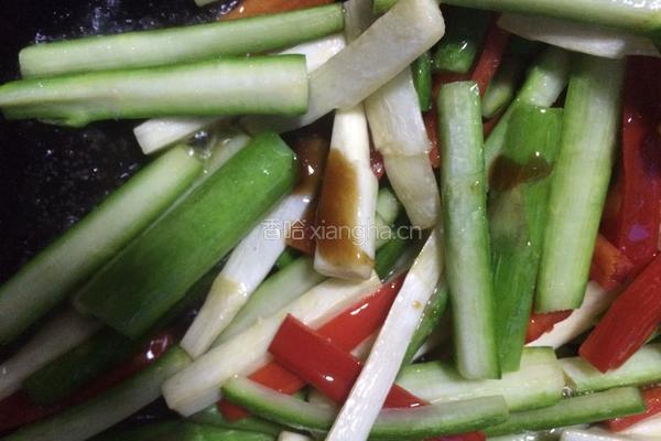 清炒茭白芦笋的做法图解7