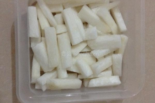 剁椒泡萝卜的做法图解3