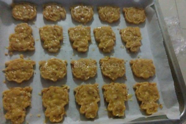 喜羊羊花生酥饼的做法图解17