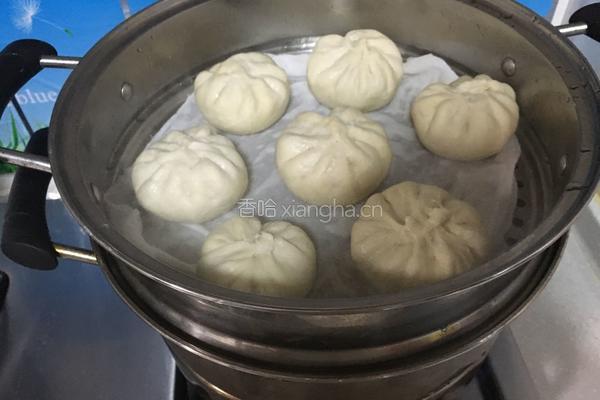 韭菜鸡蛋包子的做法图解12