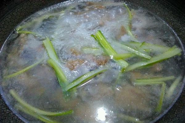 小白菜滑肉汤的做法图解9