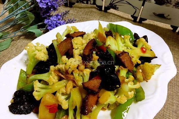 干煸腊味菜花的做法图解11