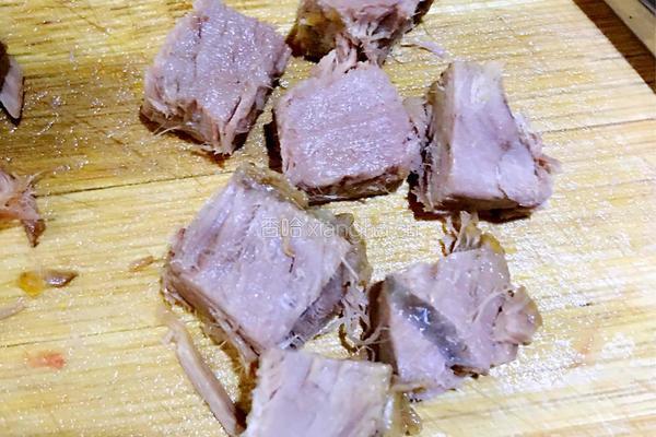 番茄牛肉汤的做法图解1