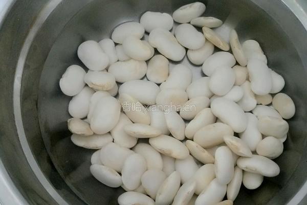 蜜汁红枣芸豆的做法图解1
