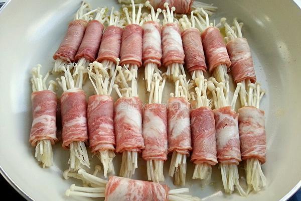 培根金针菇卷的做法图解8