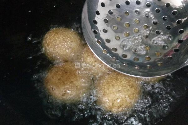 香酥小麻团的做法图解7