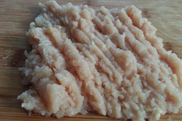韭菜鸡肉馅饺子的做法图解5
